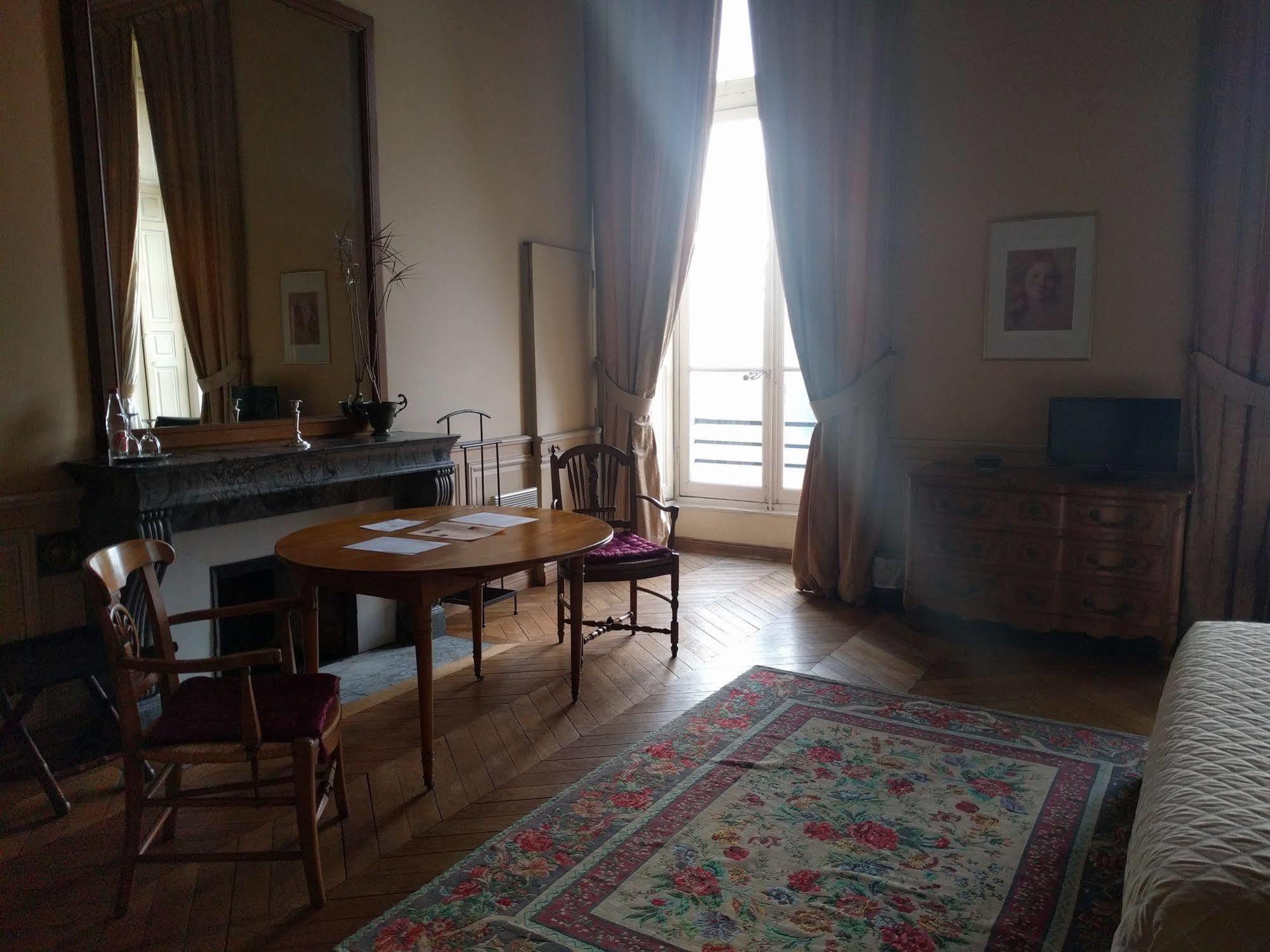 Chateau Du Marechal De Saxe Yerres Zewnętrze zdjęcie